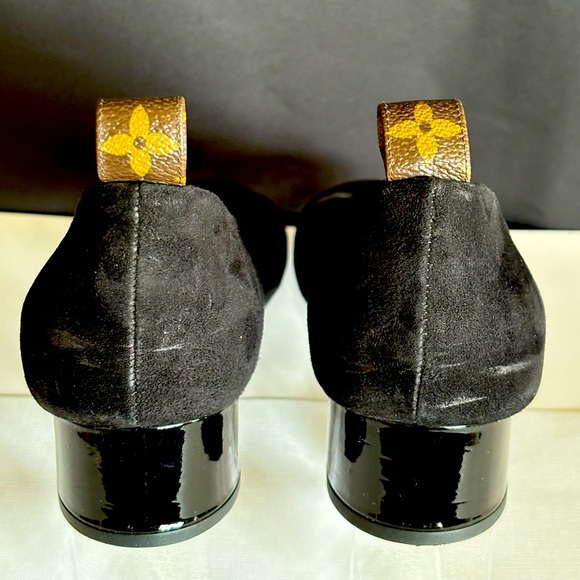 Louis Vuitton Monogram Suede low heel pumps - Picture 3 of 5